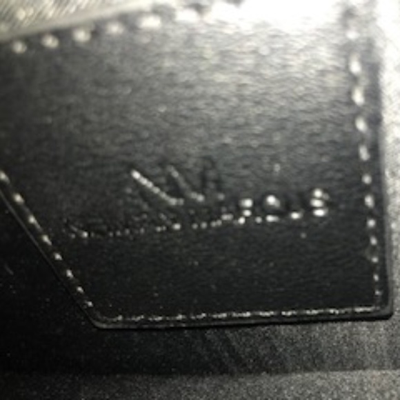 Neiman Marcus Medium Sized Black Embroidered Leopard Bag - Picture 4 of 6